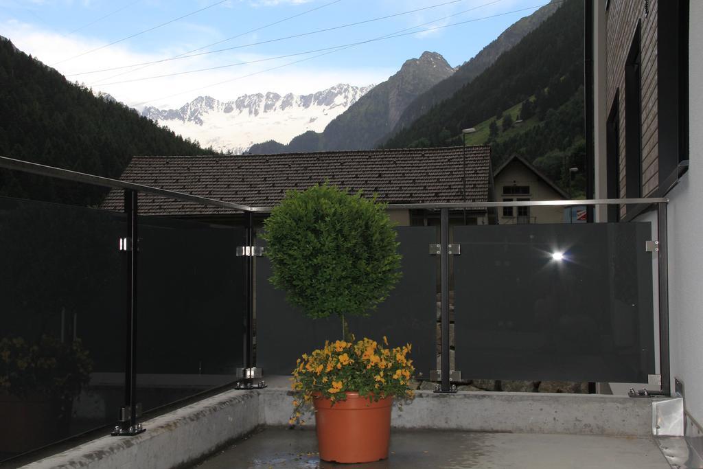 Haus Steiner Apartamento Göschenen Exterior foto
