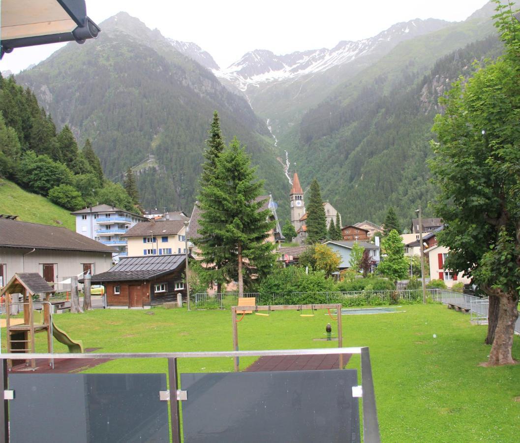 Haus Steiner Apartamento Göschenen Exterior foto